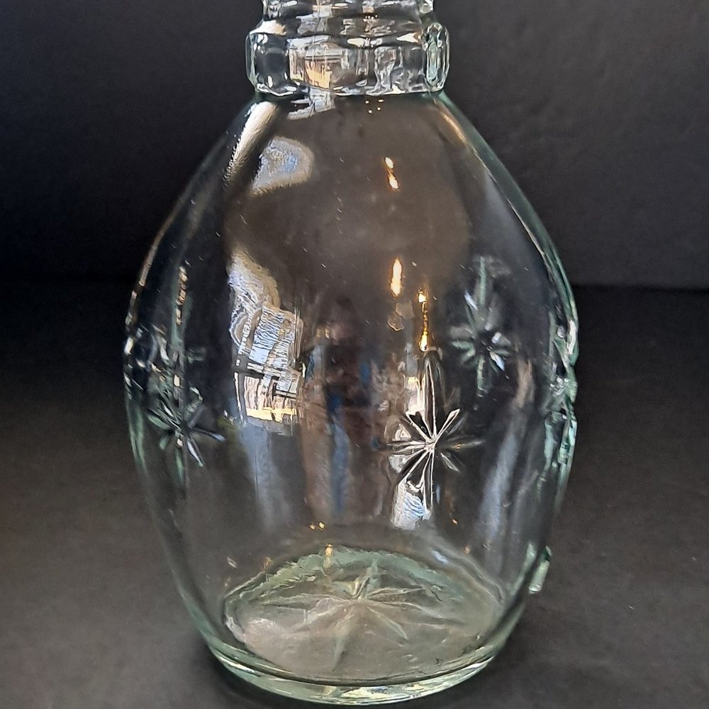 GLASS DESIGN LIQUOR BOTTLE - Picture 2 of 8